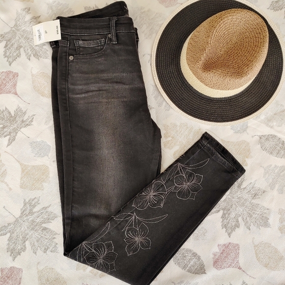 Lucky Brand New jean
